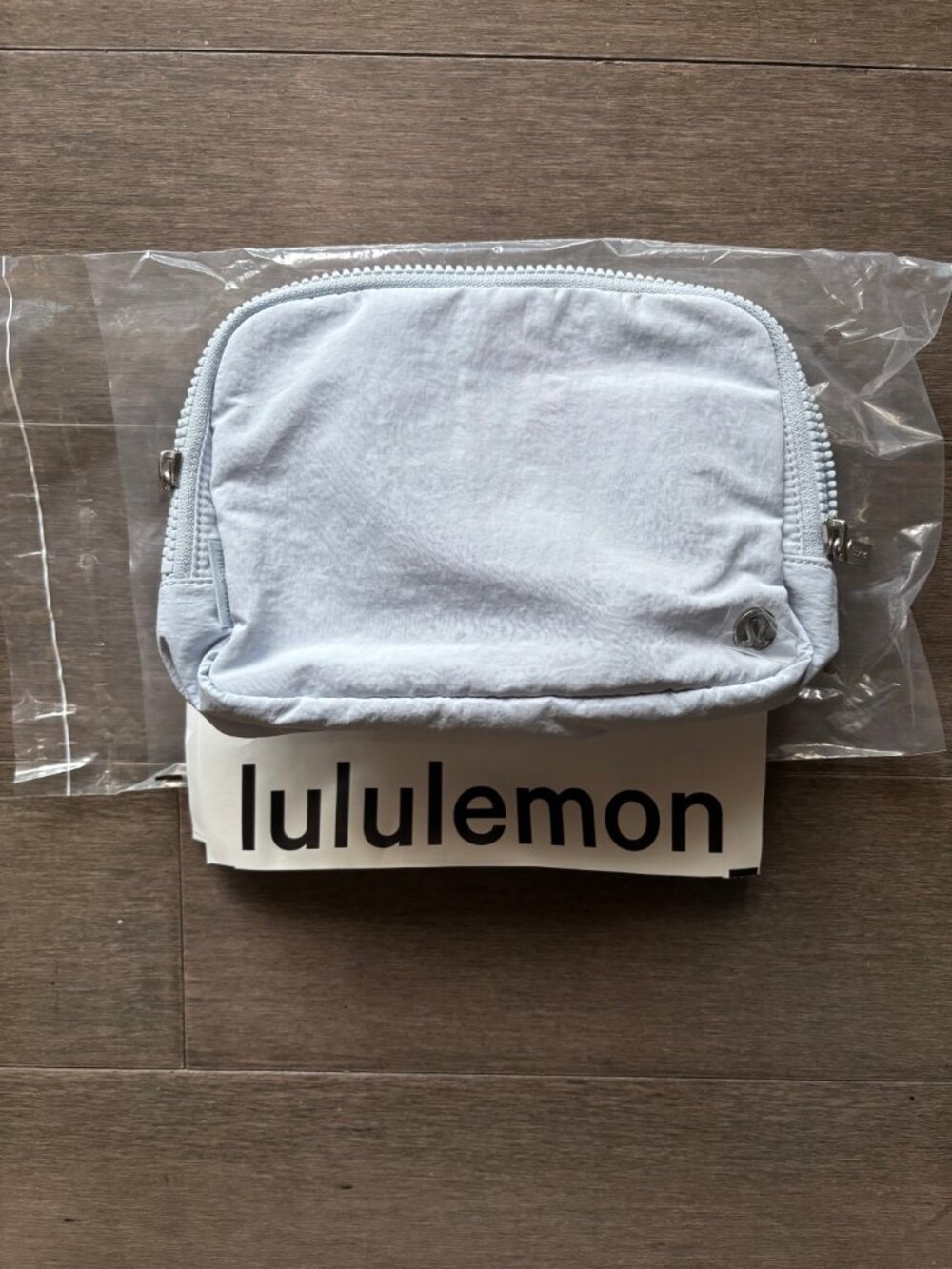 Lululemon Everywhere Belt Bag Large 2L - Starch Blue (Baby Blue)